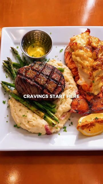 🥩🦞 This is what “I’ll just have a little something” turns into.
Steak, seafood, bold flavors, and absolutely no regrets. 😏
So… what are you ordering first?

📍 9911 N Kings Hwy, Myrtle Beach, SC 29572
📞 (843)945-9288
🌐 carolinasteakhouse.com

#CarolinaSeafoodAndSteak #MyrtleBeachRestaurants #MyrtleBeachDining #MyrtleBeachSteakhouse #MyrtleBeachSeafood