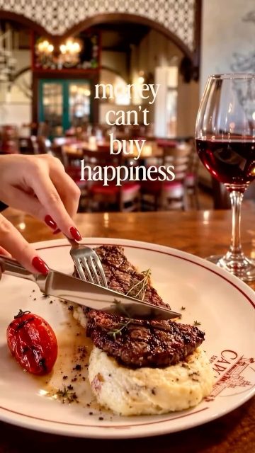 Juicy steak, one perfect cut, and suddenly the day looks a whole lot better😏🔥

Lunch at Carolina Seafood & Steak — because some problems really can be solved with steak.

Lunch & Early Dining · Daily 12–6 PM

📍 9911 N Kings Hwy, Myrtle Beach, SC 29572
📞 (843)945-9288
🌐 carolinasteakhouse.com

#CarolinaSeafoodAndSteak #Lunch #MyrtleBeachRestaurants #SteakLovers #MyrtleBeachEats